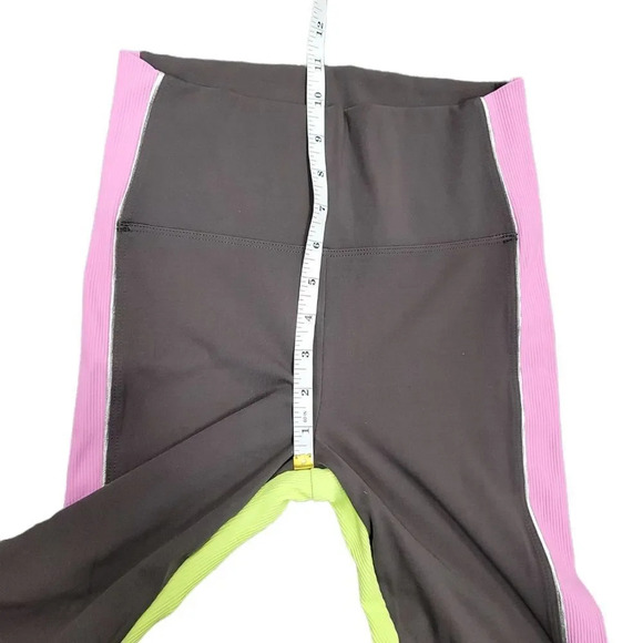KORAL COLOR Block Leggings - Picture 6 of 8